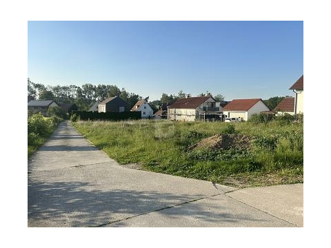 Gemischtes Grundstück kaufen in Bad Schussenried, 832 m² Grundstück