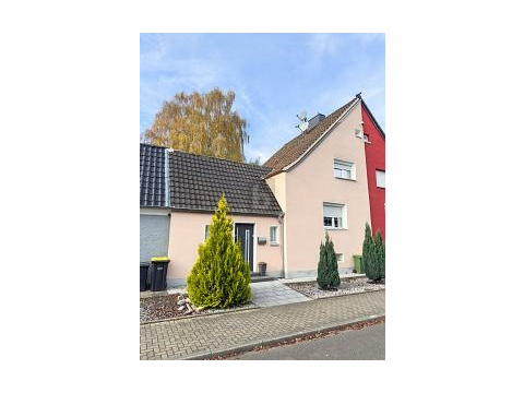 Reihenmittelhaus kaufen in Kamen, 612 m² Grundstück, 125 m² Wohnfläche, 6 Zimmer