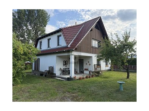 Einfamilienhaus kaufen in Rauen, mit Stellplatz, 4.775 m² Grundstück, 110 m² Wohnfläche, 3 Zimmer