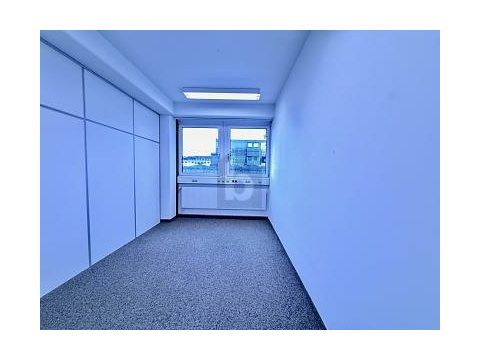 Bürofläche mieten, pachten in Starnberg, mit Stellplatz, 4 Zimmer