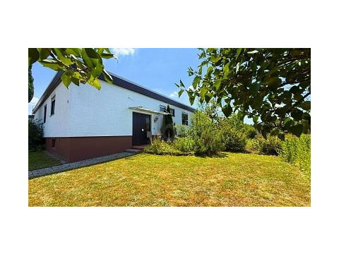 Einfamilienhaus kaufen in Ettenheim, mit Stellplatz, 530 m² Grundstück, 137 m² Wohnfläche, 4 Zimmer