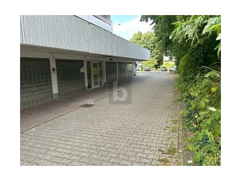 Bürofläche kaufen in Krefeld, 8 Zimmer