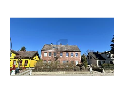 Mehrfamilienhaus kaufen in Hamburg Billstedt, mit Stellplatz, 569 m² Grundstück, 258 m² Wohnfläche, 15 Zimmer