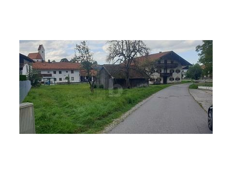Wohngrundstück kaufen in Samerberg, 1.600 m² Grundstück
