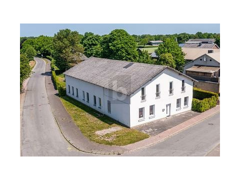 Einfamilienhaus kaufen in Tielen, mit Stellplatz, 1.400 m² Grundstück, 197 m² Wohnfläche, 6 Zimmer