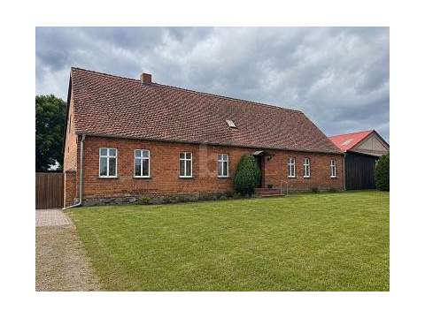 Bauernhaus kaufen in Wittstock/Dosse Herzsprung, mit Stellplatz, 8.600 m² Grundstück, 150 m² Wohnfläche, 7 Zimmer