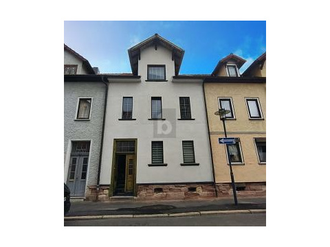 Reihenhaus kaufen in Schmalkalden, 60 m² Grundstück, 120 m² Wohnfläche, 5 Zimmer