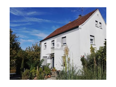 Mehrfamilienhaus kaufen in Hösbach, mit Stellplatz, 836 m² Grundstück, 260 m² Wohnfläche, 9 Zimmer