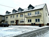 Mehrfamilienhaus kaufen in Schleid, mit Stellplatz, 2.000 m² Grundstück, 500 m² Wohnfläche, 25 Zimmer