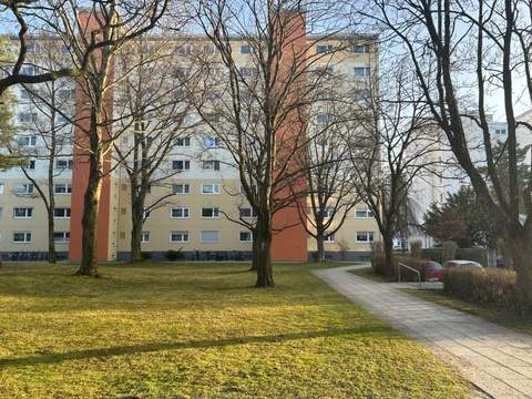 Etagenwohnung kaufen in München, 76 m² Wohnfläche, 3 Zimmer