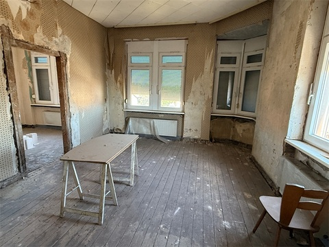 Wohnzimmer-2. OG