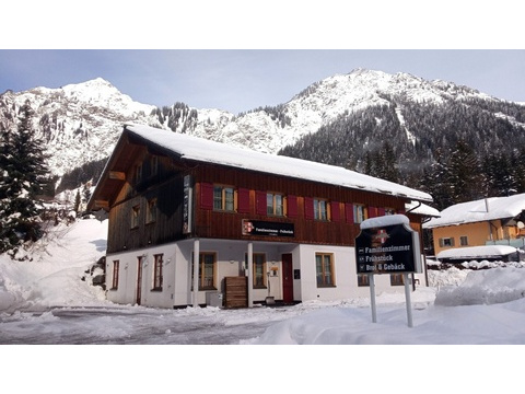 Pensionen kaufen in Wald am Arlberg, mit Stellplatz, 800 m² Gastrofläche