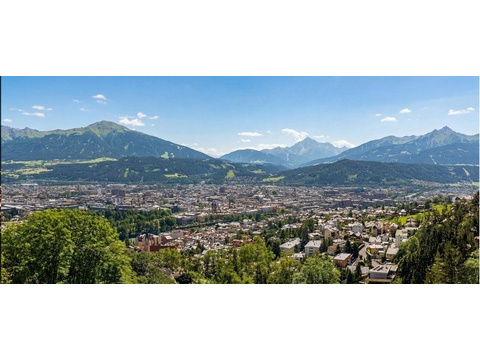 Villa kaufen in Innsbruck, 2.000 m² Grundstück, 250 m² Wohnfläche, 3 Zimmer
