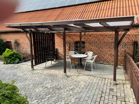 Überdachte Terrasse 2