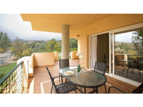 Wohnung kaufen in Marbella, 103,04 m² Wohnfläche, 2 Zimmer