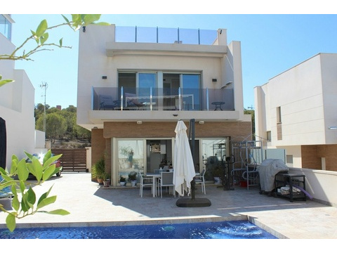 Villa kaufen in San Miguel de Salinas, 388 m² Grundstück, 118 m² Wohnfläche, 4 Zimmer