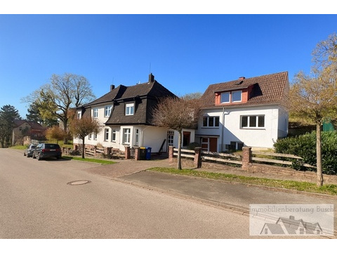 Mehrfamilienhaus kaufen in Stadtoldendorf