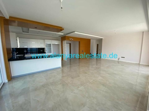 Traumhafte moderne Luxus Villa mit privat Pool und fantastischem Meerblick ()