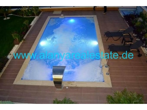 Traumhafte moderne Luxus Villa mit privat Pool und fantastischem Meerblick ()