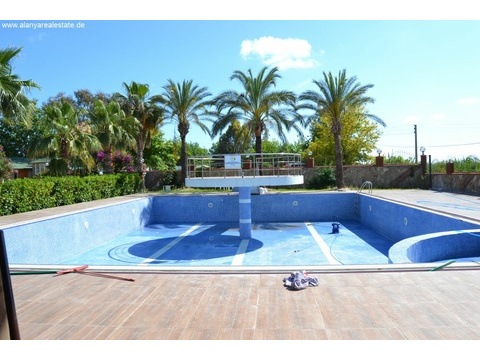 Voll möbliertes Duplex Penthaus gleich am Strand mit Pool und fantastischem Meerblick
