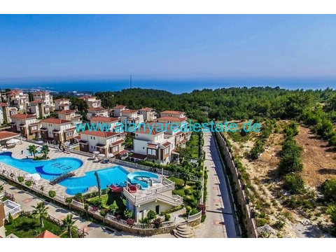 Triplex Villa in einer tollen Luxus Anlage mit Meerblick ()