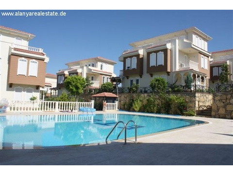 Triplex Villa in einer tollen Luxus Anlage mit Meerblick ()