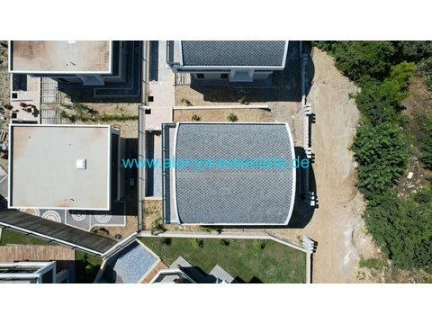 Brand neue super Luxus Villen mit privat Pool in Strand Nähe ()