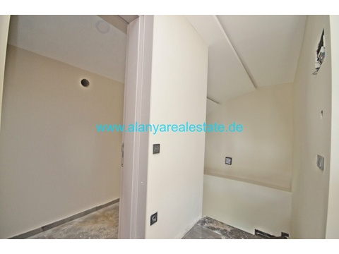 Brandneue super Luxus Villen mit privat Pool in Strand Nähe.