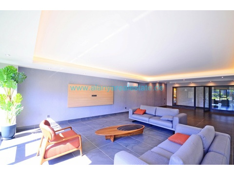 BEST OFFER Voll möblierte neue 2 Zimmer Wohnung mit Pool und Meerblick
