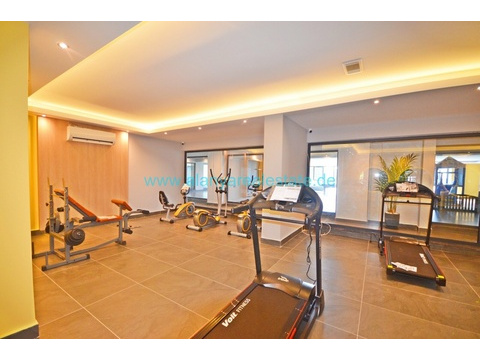 BEST OFFER Voll möblierte neue 2 Zimmer Wohnung mit Pool und Meerblick