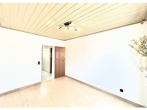 Mögliches Büro vom Balkon aus gesehen