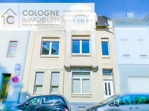 Zweifamilienhaus kaufen in Frechen, 644 m² Grundstück, 209 m² Wohnfläche, 8 Zimmer