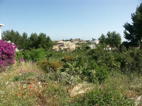 Wohngrundstück kaufen in Dénia, 819 m² Grundstück