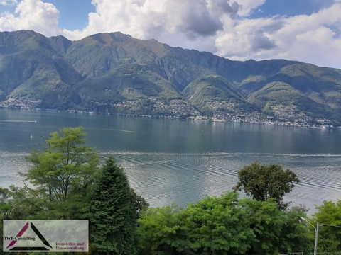 Penthousewohnung kaufen in Pino sulla Sponda del Lago Maggiore Pino-Tronzano, 150 m² Wohnfläche, 4 Zimmer