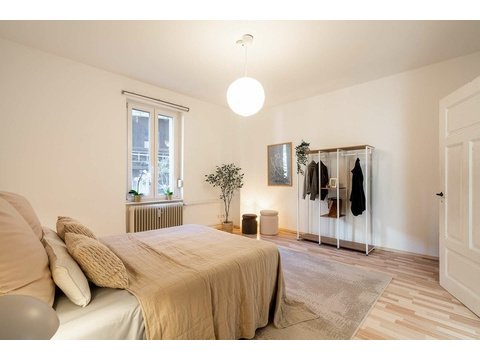 Schlafzimmer 2