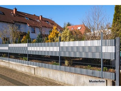 Reihenmittelhaus kaufen in Duisburg, 161 m² Grundstück, 130 m² Wohnfläche, 5 Zimmer