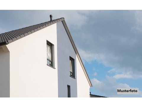 Einfamilienhaus kaufen in Neuss, 148 m² Grundstück, 171 m² Wohnfläche, 6 Zimmer