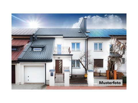 Doppelhaushälfte kaufen in Lemgo, 3.779 m² Grundstück, 135 m² Wohnfläche, 4 Zimmer