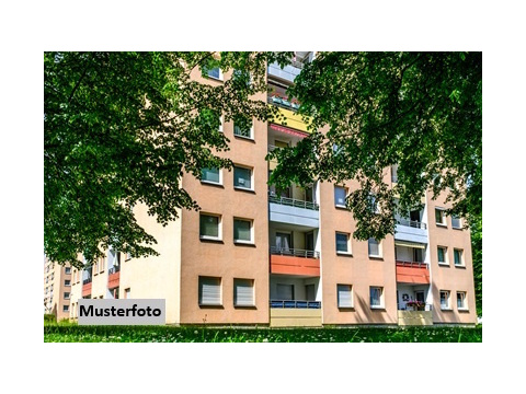 Mehrfamilienhaus kaufen in Oschersleben (Bode), 309 m² Grundstück, 383 m² Wohnfläche