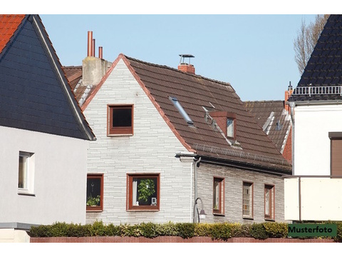 Einfamilienhaus kaufen in Marktzeuln, 627 m² Grundstück, 149 m² Wohnfläche, 6 Zimmer