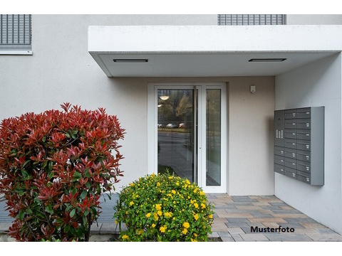 Mehrfamilienhaus kaufen in Loitz, 5.798 m² Grundstück, 600 m² Wohnfläche