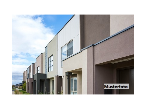 Reihenendhaus kaufen in Lünen, 557 m² Grundstück, 143 m² Wohnfläche, 5 Zimmer