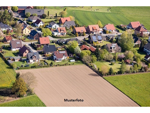 Land Forstwirschaft kaufen in Moormerland, 87.539 m² Grundstück