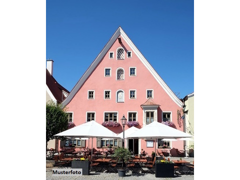 Gastronomie und Wohnung kaufen in Leverkusen
