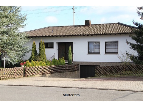 Einfamilienhaus kaufen in Elxleben, 177 m² Grundstück, 105 m² Wohnfläche, 5 Zimmer