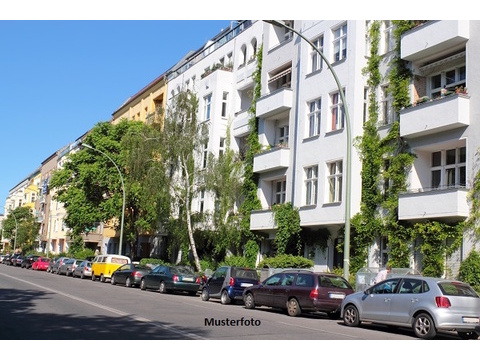 Mehrfamilienhaus kaufen in Köln, 230 m² Grundstück, 165 m² Wohnfläche