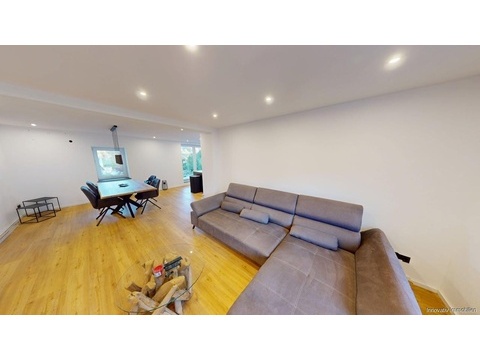Einfamilienhaus kaufen in Schiffweiler, 291 m² Grundstück, 95 m² Wohnfläche, 3 Zimmer