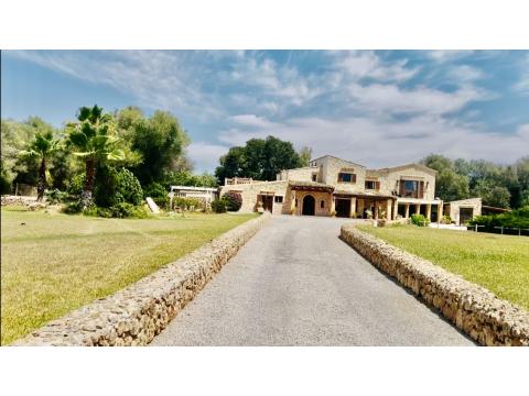 Landhaus kaufen in Sencelles, 14.700 m² Grundstück, 355 m² Wohnfläche, 4 Zimmer