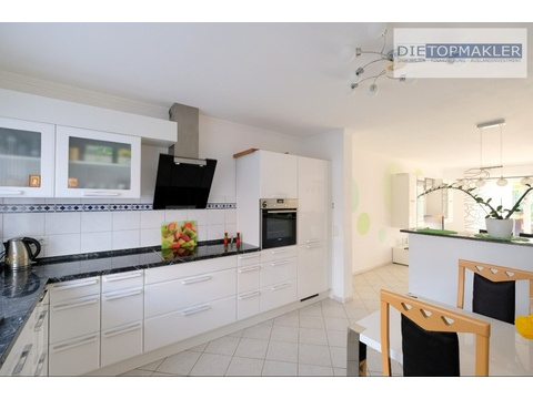 Reihenmittelhaus kaufen in Weeze, mit Garage, mit Stellplatz, 1.008 m² Grundstück, 144 m² Wohnfläche, 5 Zimmer
