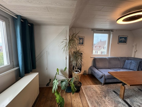 Wohnzimmer DG